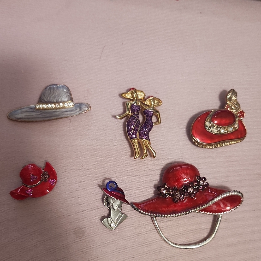 Red Hat Lady Brooches